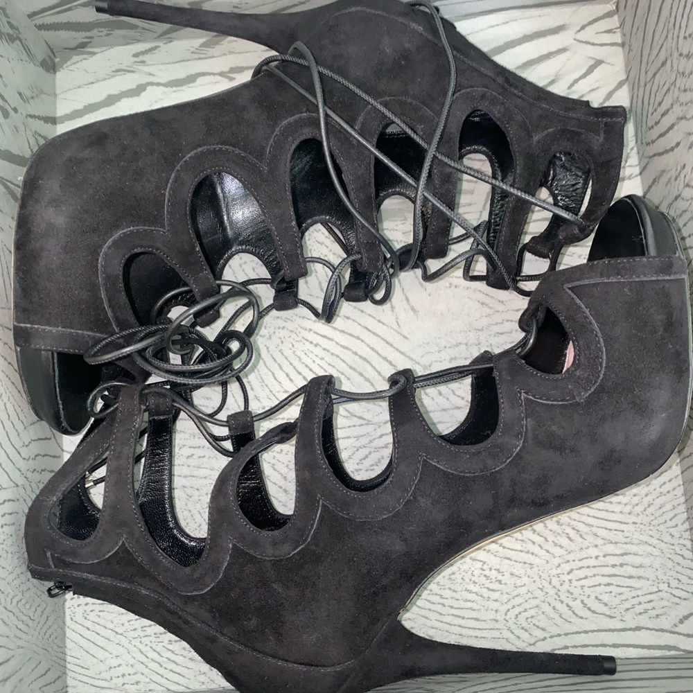 Alexander McQueen Heels Women 37